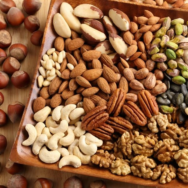 Photo de différentes noix et fruits à coque