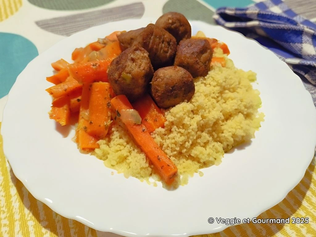 Assiette de falafels, carotte, semoule